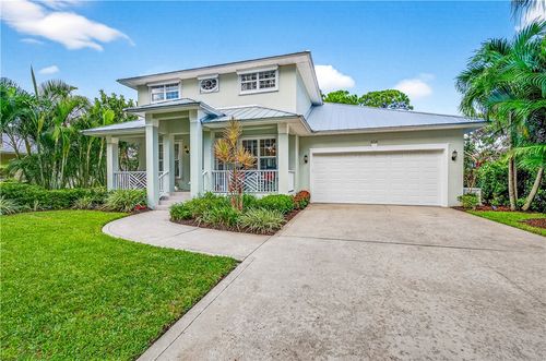 886 Carolina Cir Sw, Vero Beach, FL, 32962-6900 | Card Image