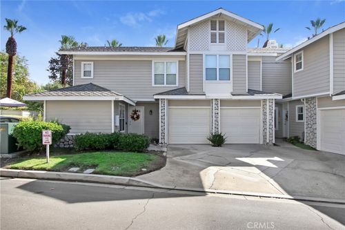 201 Chandler W, Highland, CA, 92346 | Card Image