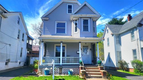 10 Corlies Ave, Poughkeepsie, NY, 12601-3802 | Card Image