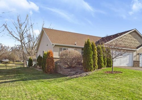 809 1st St Se, Melrose, MN, 56352-1409 | Card Image