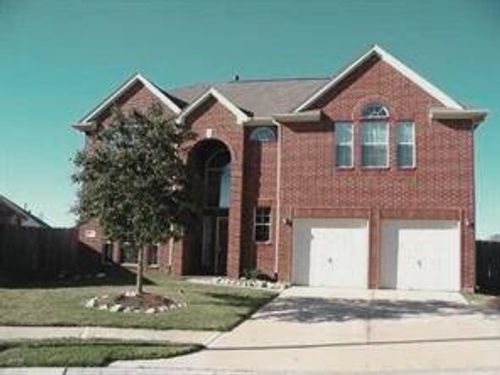 3906 Highland Vale Ct, Fresno, TX, 77545-7026 | Card Image