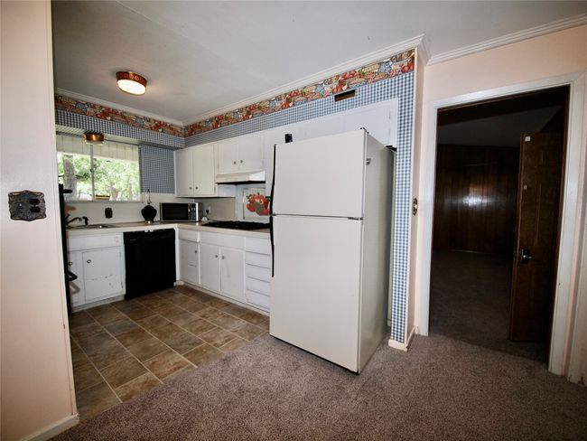 1431 Brazos St, House other with 4 bedrooms, 2 bathrooms and null parking in Graham TX | Image 12