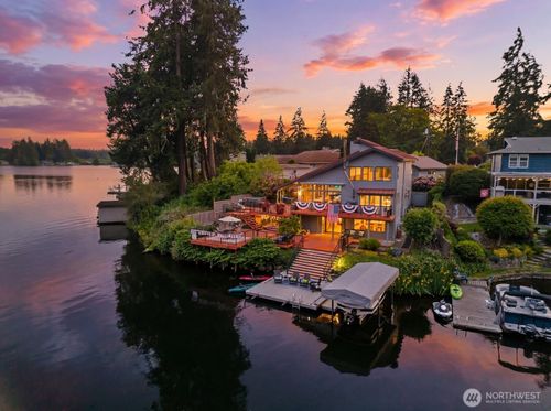 1024 Mountain View Blvd S, Spanaway, WA, 98387-8843 | Card Image