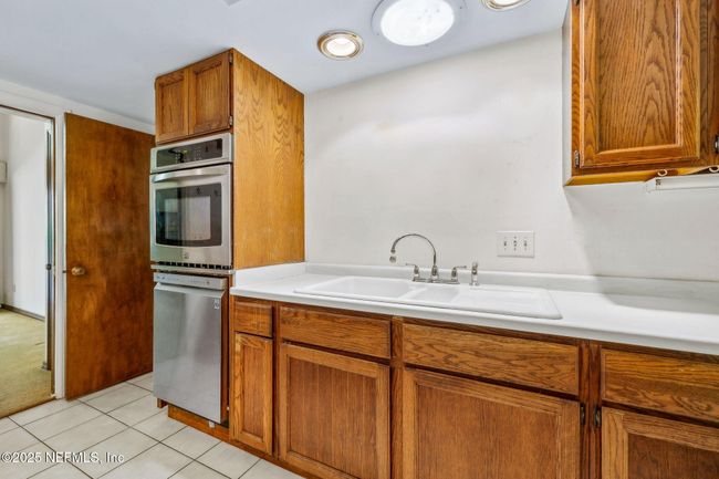 1875 Live Oak Ln, House other with 3 bedrooms, 3 bathrooms and null parking in ATLANTIC BEACH FL | Image 13
