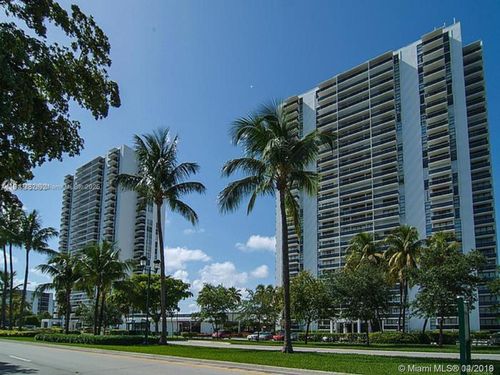 apt-1010-3675 N Country Club Dr, Aventura, FL, 33180-1753 | Card Image