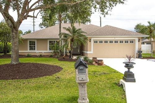 9 Empress Ln, PALM COAST, FL, 32164-6143 | Card Image
