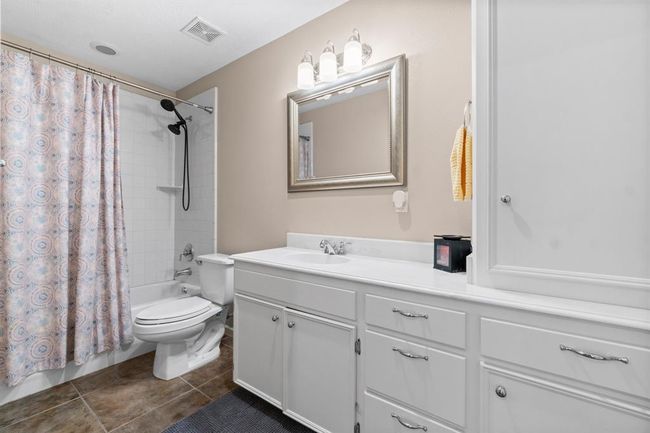 Secondary bath | Image 28