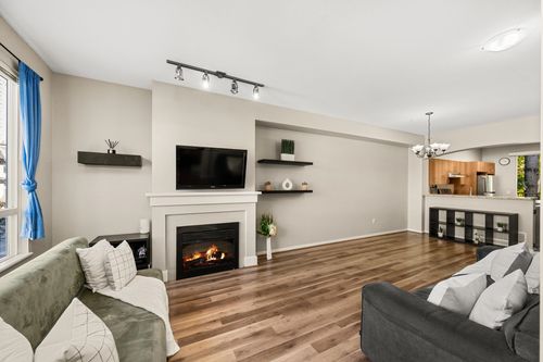172-9133 Government St, Burnaby, BC, V3N0B1 | Card Image