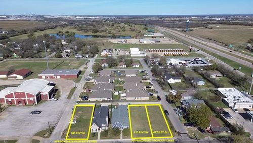 417 E 5th St, Ferris, TX, 75125-2200 | Card Image