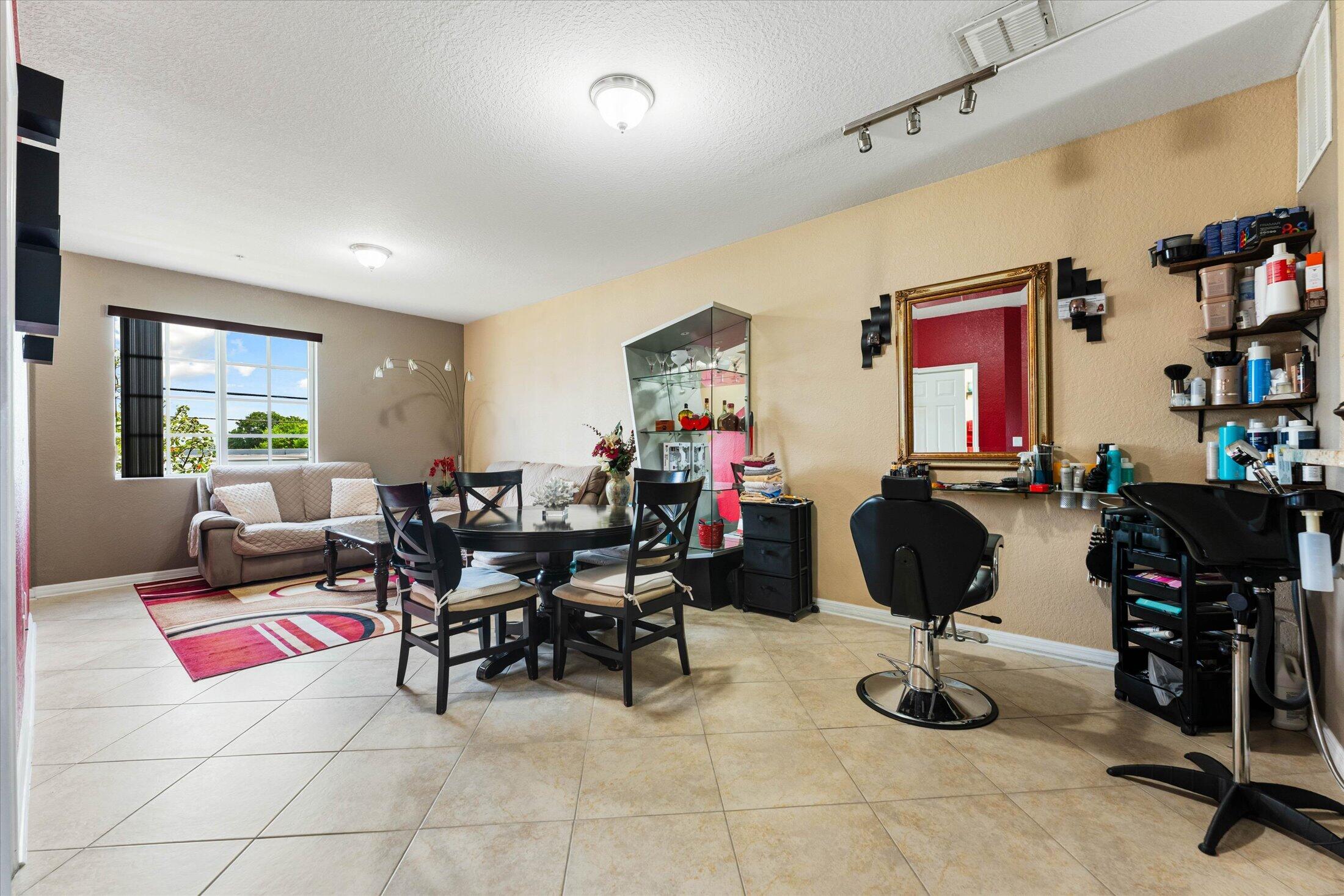 Residential in Hallandale 2