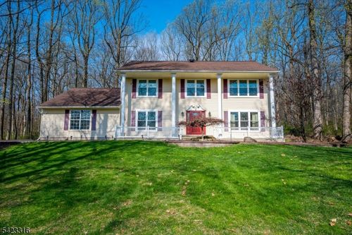9 Stirrup Way, Princeton, NJ, 08540-8643 | Card Image