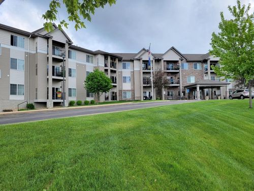 apt-112-2301 10th St Nw, Austin, MN, 55912-2190 | Card Image