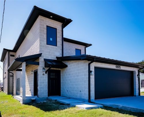 a-6805 Sandra Ln, Corpus Christi, TX, 78414-3136 | Card Image