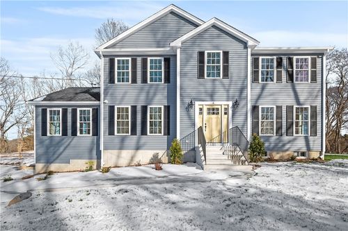 4 Jencks Road, Cumberland, RI, 02864 | Card Image