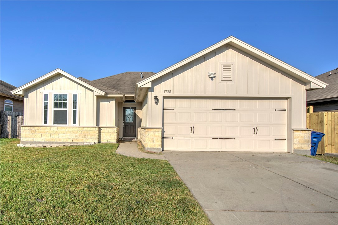 1725 , Corpus Christi, TX 78410