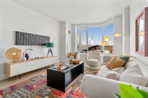 unit-5h-100 Lovejoy Wharf, Boston, MA, 02114-2139 | Card Image