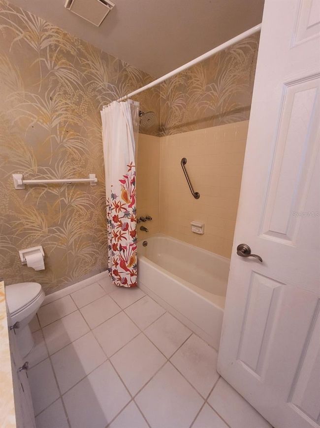 13385 Ne 10 Th Ct, House other with 3 bedrooms, 2 bathrooms and null parking in CITRA FL | Image 21