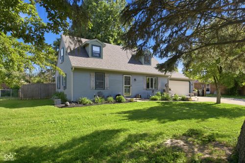 1517 E 43rd St, Anderson, IN, 46013-2507 | Card Image