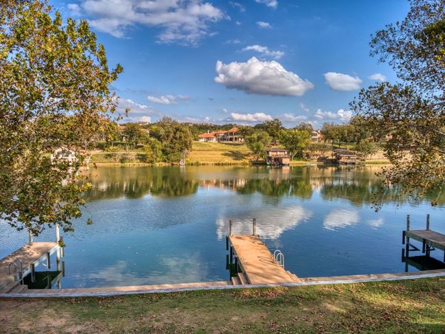 Dock area on Lake Austin | Image 20