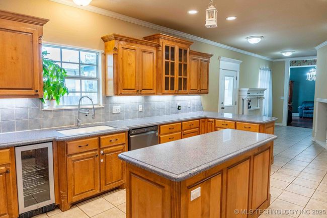 210 Water St, House other with 4 bedrooms, 3 bathrooms and null parking in Sapulpa OK | Image 11