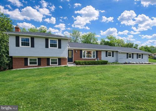5 Garfield Ct, Gaithersburg, MD, 20882-3003 | Card Image