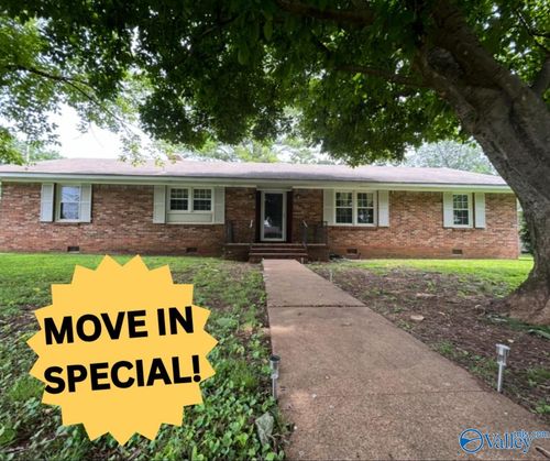 1101 Winston Dr, Athens, AL, 35611-3625 | Card Image