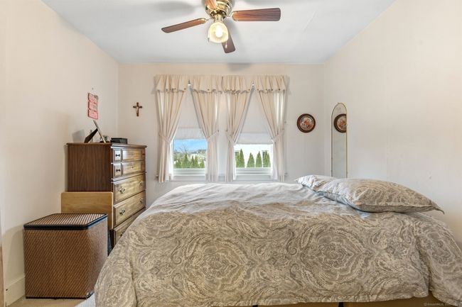 80 Josephine Evaristo Ave, Home with 6 bedrooms, 4 bathrooms and 4 parking in Greenwich CT | Image 10