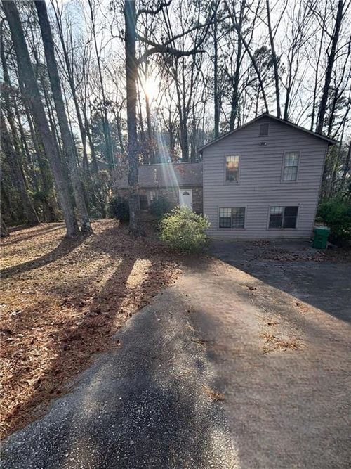 1014 Rampart Pl, Stone Mountain, GA, 30088-2522 | Card Image