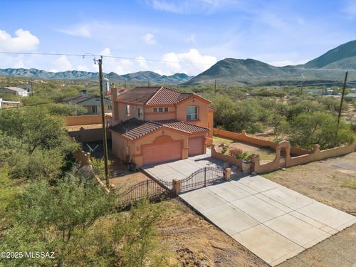 1928 Circulo Mexicali, Rio Rico, AZ, 85648-8006 | Card Image