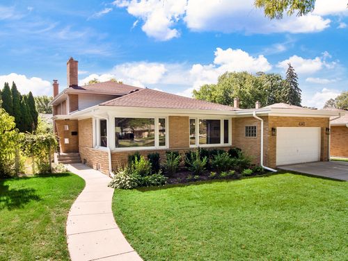 4343 Davis St, Skokie, IL, 60076-1643 | Card Image