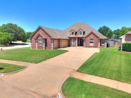 601 Summit Bend, Norman, OK, 73071 | Card Image