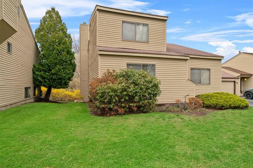 44 Linden Dr, Highland Mills, NY, 10930-2821 | Card Image