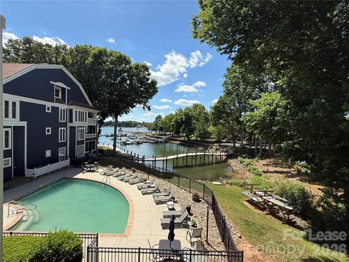 726 Southwest Dr, Davidson, NC, 28036-8926 | Card Image