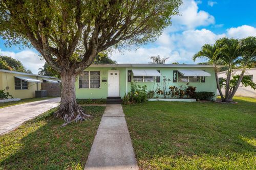 5606 Hobart Ave, West Palm Beach, FL, 33405-3423 | Card Image