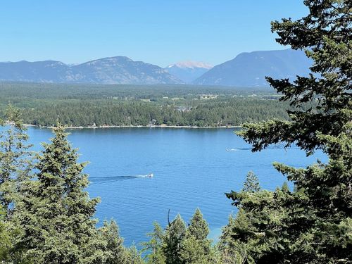 1840 Four Wheel Dr, Whitefish, MT, 59937-8021 | Card Image