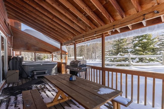 286 Mule Deer Rd, House other with 3 bedrooms, 4 bathrooms and null parking in West Yellowstone MT | Image 46
