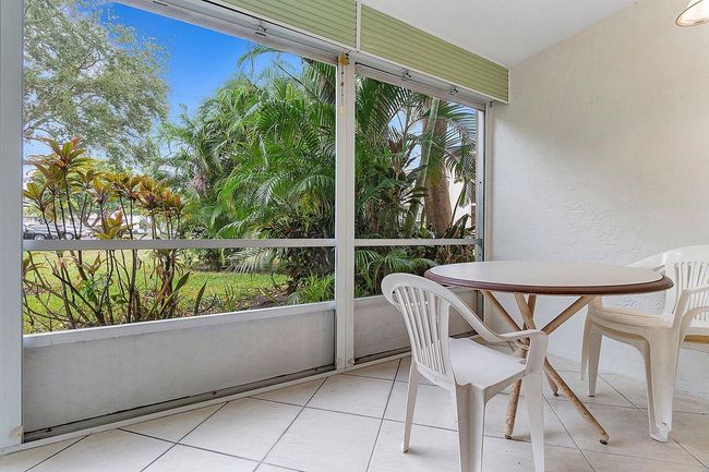 APT-106 - 31 Abbey Ln, Condo with 2 bedrooms, 2 bathrooms and null parking in Delray Beach FL | Image 9