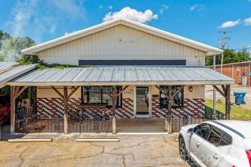 1358 W Main St, Forest City, NC, 28043-2555 | Card Image