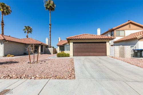 2424 Millcroft Dr, Henderson, NV, 89074-4954 | Card Image