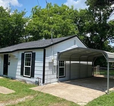 1401 Cedar Street, House other with 2 bedrooms, 1 bathrooms and null parking in Paris TX | Image 2