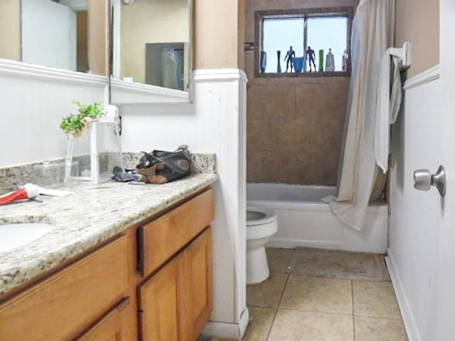 10411 Overview Dr, House other with 3 bedrooms, 2 bathrooms and 2 parking in Sugar Land TX | Image 7