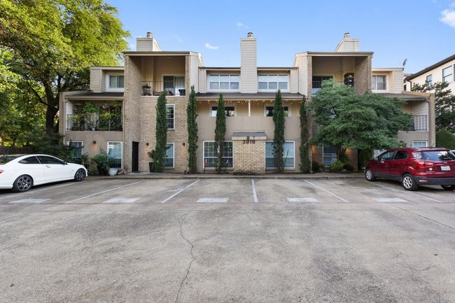 APT-206 - 3919 Holland Ave, Condo with 2 bedrooms, 3 bathrooms and null parking in Dallas TX | Image 5