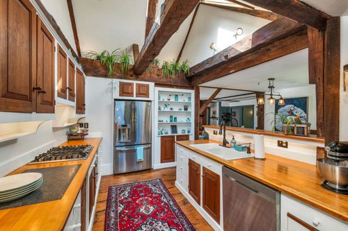 30 Belknap Mountain Rd, Gilford, NH, 03249-6808 | Card Image