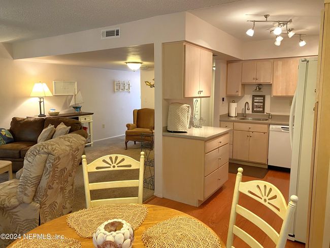 B - 210 River Bend Pl, Condo with 1 bedrooms, 1 bathrooms and null parking in WELAKA FL | Image 18