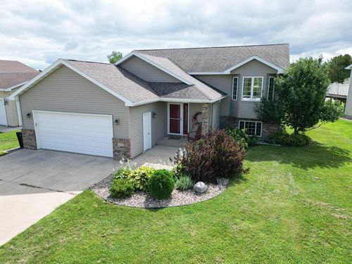 705 25th Ave Nw, Austin, MN, 55912-4828 | Card Image