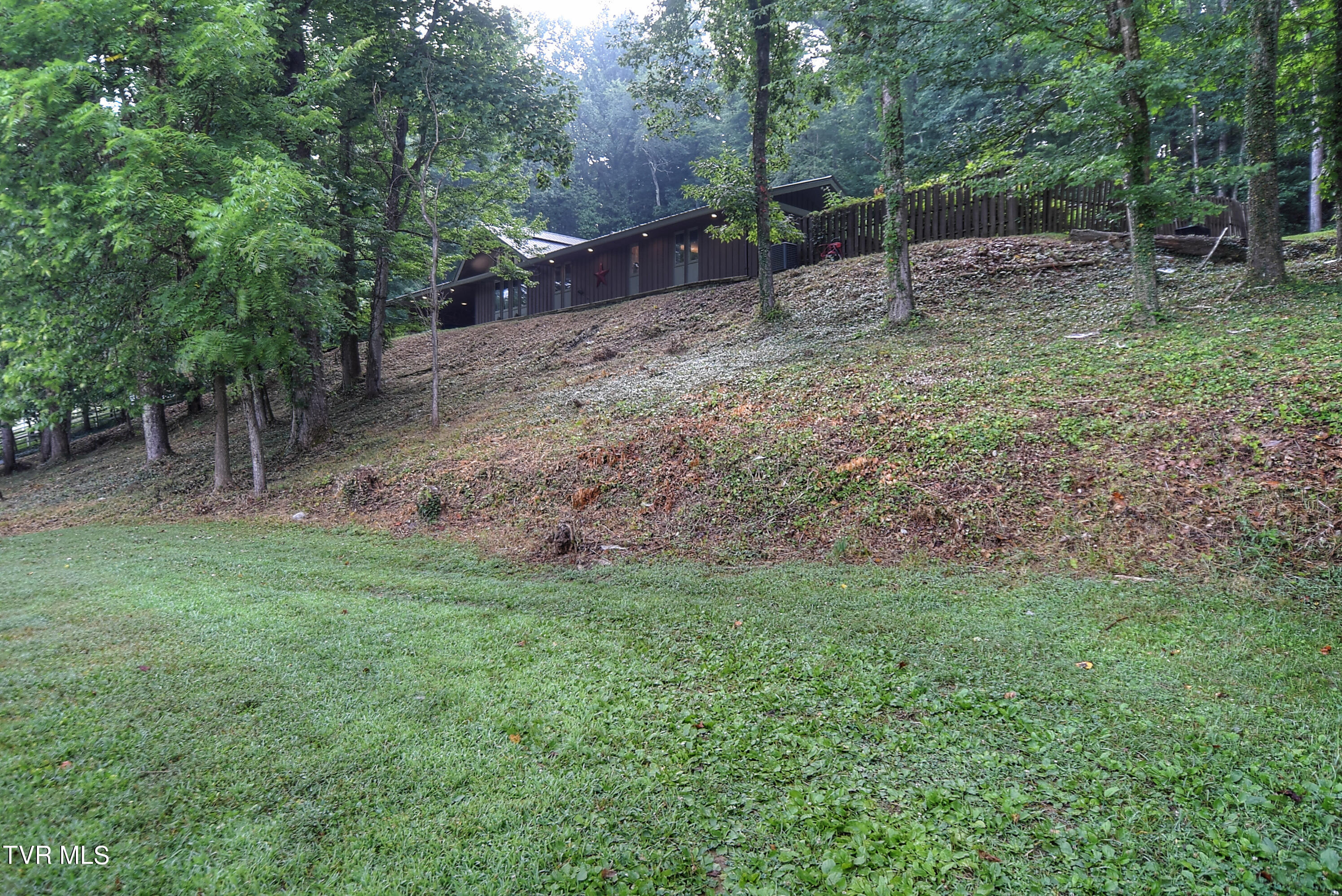 Hidden Valley Rd, Kingsport, TN 37663