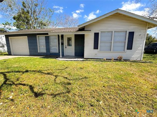 1206 Oliver St, Victoria, TX, 77901-7267 | Card Image
