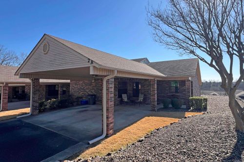 2a-500 Pakis St, Hot Springs, AR, 71913-6567 | Card Image