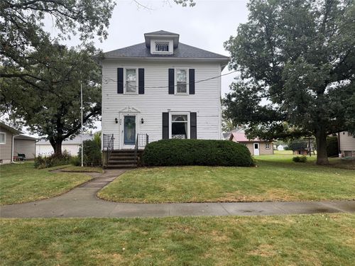 404 S 4th St, Montezuma, IA, 50171-1032 | Card Image