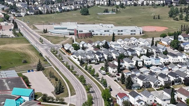 140 Arbour Butte Road Nw, House other with 4 bedrooms, 4 bathrooms and 4 parking in Calgary AB | Image 16